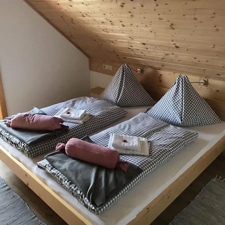 Laerchenhuette * Jadersdorf